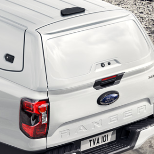 Trda streha s stranskimi krilnimi vrati, Frozen White